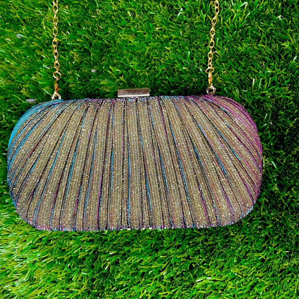 ⭐️ Stunning Multi Shine Shimmering clutch ⭐️